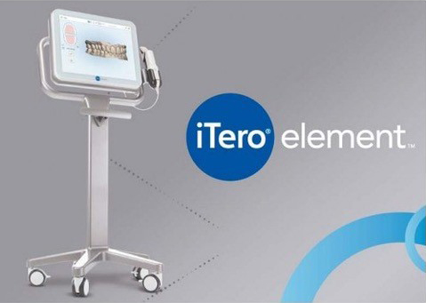 iTero Element（3Dスキャナ）